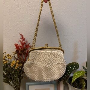 *EUC* Vintage Mid Century Walborg Hand Beaded Kiss lock Convertible Purse